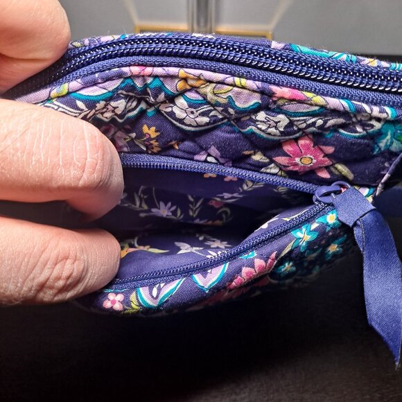 Vera Bradly crossbody bag and coin id purse french paisley - Picture 11 of 11